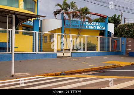 Costa Rica, Mato Grosso do sul, Brasile - 12 18 2022: Joaquim Faustino Rosa Municipal Public School Foto Stock