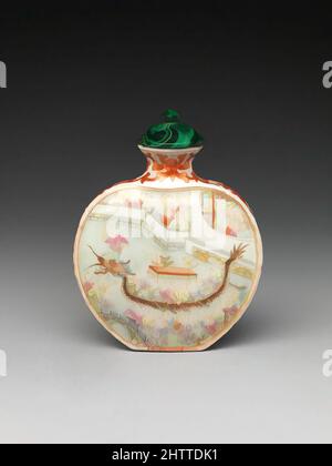 Snuff Bottle with Scene of Dragon-Boat Festival, Qing dynasty (1644–1911), Qianlong mark and period (1736–95), China, Porcelain with overglaze enamel colors, malachite stopper, H. 2 5/8 in. (6.7 cm), Snuff Bottles Stock Photo