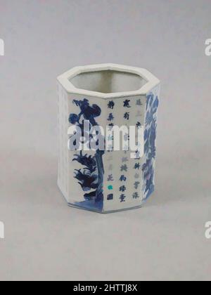 Arte ispirata a Brush Holder, dinastia Qing (1644–1911), prima metà del 19th secolo, Cina, porcellana dipinta in blu underglaze, H. 5 1/8 poll. (13 cm); W. 4" (10,2 cm), Ceramica, opere classiche modernizzate da Artotop con un tuffo di modernità. Forme, colore e valore, impatto visivo accattivante sulle emozioni artistiche attraverso la libertà delle opere d'arte in modo contemporaneo. Un messaggio senza tempo che persegue una nuova direzione selvaggiamente creativa. Artisti che si rivolgono al supporto digitale e creano l'NFT Artotop Foto Stock