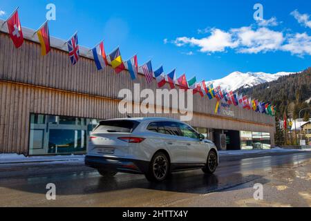 Il Centro Congressi di Davos, Svizzera, sede del Forum economico mondiale (WEF) Foto Stock