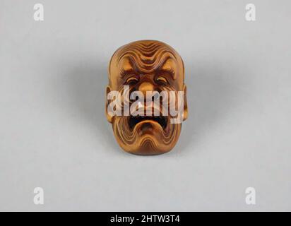 Arte ispirata da Netsuke di maschera del volto dell'uomo Vecchio, 19th secolo, Giappone, legno, H. 2 1/8 pollici. (5,4 cm); W. 1 1/2" (3,8 cm), Netsuke, opere classiche modernizzate da Artotop con un tuffo di modernità. Forme, colore e valore, impatto visivo accattivante sulle emozioni artistiche attraverso la libertà delle opere d'arte in modo contemporaneo. Un messaggio senza tempo che persegue una nuova direzione selvaggiamente creativa. Artisti che si rivolgono al supporto digitale e creano l'NFT Artotop Foto Stock