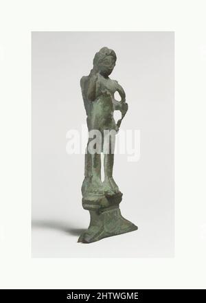 Arte ispirata da statuette di Eros, alata, romana, cipriota, Bronzo, 3 13/16in. (9,7cm), Bronzi, opere classiche modernizzate da Artotop con un tuffo di modernità. Forme, colore e valore, impatto visivo accattivante sulle emozioni artistiche attraverso la libertà delle opere d'arte in modo contemporaneo. Un messaggio senza tempo che persegue una nuova direzione selvaggiamente creativa. Artisti che si rivolgono al supporto digitale e creano l'NFT Artotop Foto Stock