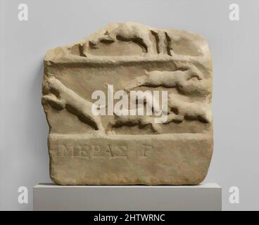 Arte ispirata dal frammento di rilievo di marmo, imperiale, 1st–2nd secolo d.C., romana, marmo, H.: 21 x 21 5/8 poll. (53,3 x 54,9 cm), scultura in pietra, il rilievo mostra parte di una scena di una venatio (una serie di giochi in teatro o circo che comprende combattimenti tra uomini e animali o tra, opere classiche modernizzate da Artotop con un tuffo di modernità. Forme, colore e valore, impatto visivo accattivante sulle emozioni artistiche attraverso la libertà delle opere d'arte in modo contemporaneo. Un messaggio senza tempo che persegue una nuova direzione selvaggiamente creativa. Artisti che si rivolgono al supporto digitale e creano l'NFT Artotop Foto Stock