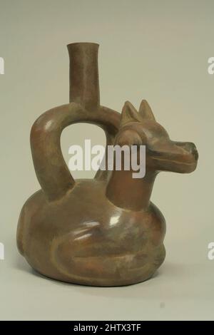 Arte ispirata da Stirrup-Spout bottiglia: Llama, 12th–5th secolo a.C., Perù, Cupisnique, Ceramica, Altezza 8-1/4 poll. (21 cm), Ceramics-Containers, opere classiche modernizzate da Artotop con un tuffo di modernità. Forme, colore e valore, impatto visivo accattivante sulle emozioni artistiche attraverso la libertà delle opere d'arte in modo contemporaneo. Un messaggio senza tempo che persegue una nuova direzione selvaggiamente creativa. Artisti che si rivolgono al supporto digitale e creano l'NFT Artotop Foto Stock