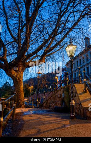 Belle vue isola al tramonto. Great Malvern, Worcestershire, Inghilterra Foto Stock