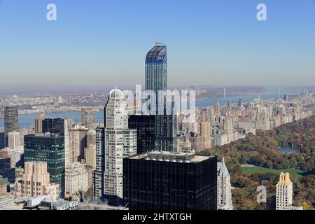 Central Park, visto dalla piattaforma di osservazione del Rockefeller Center, Manhattan, New York, USA Foto Stock