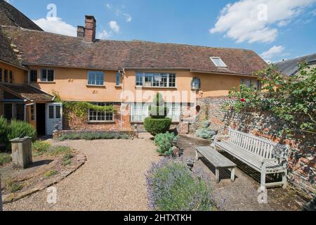 Little Hall Museum a Lavenham, Garden, Suffolk, Inghilterra, Regno Unito Foto Stock