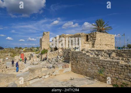 Porta della città dei Crociati, sito di scavo Cesarea, Israele Foto Stock