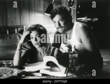 L'attrice americana Amy Irving e l'attore Donald Sutherland nel film beneficio di dubbio, Germania 1993 Foto Stock