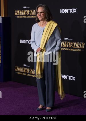 2 marzo 2022, Los Angeles, California, Stati Uniti d'America: Sally Field partecipa alla prima del ''Winning Time: The Rise of the Lakers Dynasty' di HBO (Credit Image: © Billy Bennight/ZUMA Press Wire) Foto Stock