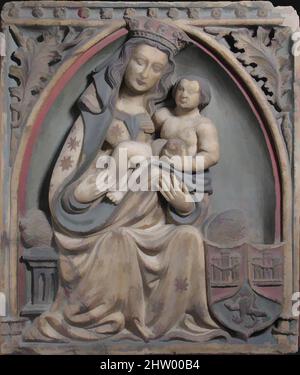 Arte ispirata da Virgin and Child, 15th secolo, spagnolo, Alabastro, totale: 24 3/4 x 21 x 4 1/8 pollici (62,9 x 53,3 x 10,5 cm), scultura-pietra, opere classiche modernizzate da Artotop con un tocco di modernità. Forme, colore e valore, impatto visivo accattivante sulle emozioni artistiche attraverso la libertà delle opere d'arte in modo contemporaneo. Un messaggio senza tempo che persegue una nuova direzione selvaggiamente creativa. Artisti che si rivolgono al supporto digitale e creano l'NFT Artotop Foto Stock