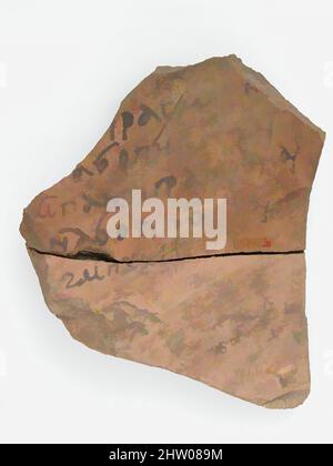 Arte ispirata da Ostrakon, 600, made in Tebe, Egitto bizantino, copto, Frammento di ceramica con scritta in inchiostro, 3 15/16 x 4 13/16 pollici (10 x 12,2 cm), Ceramica, opere classiche modernizzate da Artotop con un tuffo di modernità. Forme, colore e valore, impatto visivo accattivante sulle emozioni artistiche attraverso la libertà delle opere d'arte in modo contemporaneo. Un messaggio senza tempo che persegue una nuova direzione selvaggiamente creativa. Artisti che si rivolgono al supporto digitale e creano l'NFT Artotop Foto Stock
