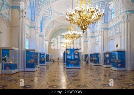 SAN PIETROBURGO, RUSSIA - 17 FEBBRAIO 2022: Interno della Sala Alexander del Palazzo d'Inverno. Museo Hermitage Foto Stock
