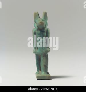 Arte ispirata da Anubis Amulet, periodo tardo-tolemaico, 664–30 a.C., dall'Egitto, Faience, H. 4,7 cm (1 7/8 poll.), amuleti funerari spesso sono stati fatti sotto forma di dèi che avevano il ruolo di proteggere la mummia. Anubis, il dio a testa di sciacallo, ha supervisionato il processo di imbalsamazione. Ha anche portato, opere classiche modernizzate da Artotop con un tuffo di modernità. Forme, colore e valore, impatto visivo accattivante sulle emozioni artistiche attraverso la libertà delle opere d'arte in modo contemporaneo. Un messaggio senza tempo che persegue una nuova direzione selvaggiamente creativa. Artisti che si rivolgono al supporto digitale e creano l'NFT Artotop Foto Stock