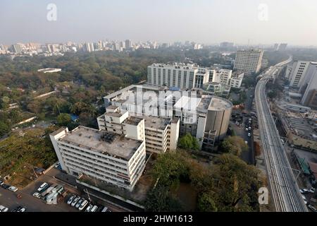 Dhaka, Bangladesh - 03 marzo 2022: Il progetto in costruzione della linea ferroviaria metropolitana del Bangladesh per la prima volta nella capitale Dhaka, Bangladesh. Foto Stock