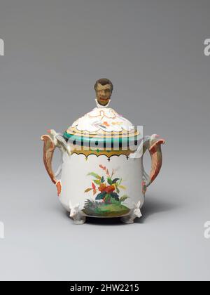 Arte ispirata a Sugar Bowl, ca. 1876, Made in Brooklyn, New York, Stati Uniti, America, Porcellana, 4 3/4 x 4 1/2 poll. (12,1 x 11,4 cm), Ceramics, le finiali figurali, un uomo cinese sulla teiera e una raccoglitrice africana sulla ciotola di zucchero, alludono al presunto contenuto delle opere classiche modernizzate da Artotop con un tuffo di modernità. Forme, colore e valore, impatto visivo accattivante sulle emozioni artistiche attraverso la libertà delle opere d'arte in modo contemporaneo. Un messaggio senza tempo che persegue una nuova direzione selvaggiamente creativa. Artisti che si rivolgono al supporto digitale e creano l'NFT Artotop Foto Stock