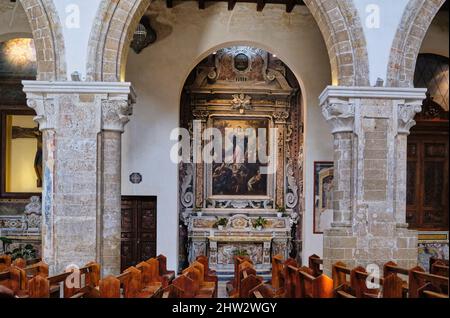 La Basilica Cattedrale di Maria Santissima Assunta (Cattedrale di Nardò) è la chiesa principale della città di Nardò Foto Stock