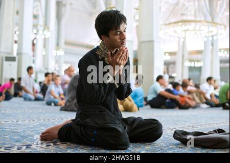 Roma, Italia 30/08/2011: ID-ul-Fitr alla Grande Moschea, la festa islamica della rottura del digiuno Ramadan. ©Andrea Sabbadini Foto Stock