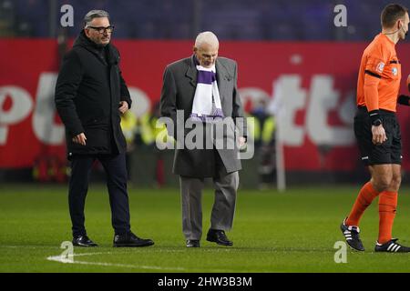 BRUSSEL, BELGIO - MARZO 3: Dal 1981 al 2003 Michel Verschueren è stato direttore generale di Anderlecht. In quel periodo, il club ha vinto undici titoli di campionato, tre coppe e una Coppa UEFA. Durante la gara di semifinale di Croky Cup tra RSC Anderlecht e KAS Eupen al Lotto Park il 3 marzo 2022 a Brussel, Belgio (Foto di Joris Verwijst/Orange Pictures) Foto Stock