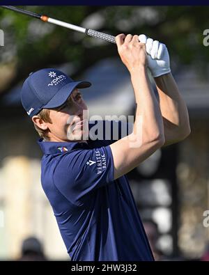 Orlando, Stati Uniti. 03rd Mar 2022. Kevin Kisner tee off al 2022 Arnold Palmer Invitational tenuto al Bay Hill Club and Lodge di Orlando, Florida Giovedi, 3 marzo 2022. Foto di Joe Marino/UPI Credit: UPI/Alamy Live News Foto Stock