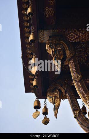 particolare del tetto di un tempio Foto Stock