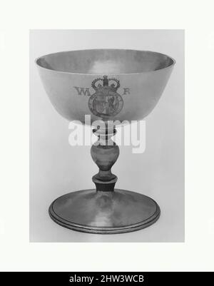 Art Inspired by comunione Cup (uno di un paio), 1660–61, British, London, Silver dorato, Totale (confermato): 6 3/4 x 5 7/8 x 5 7/8 pollici, 27oz. (17,1 x 14,9 x 14,9 cm, 780g), Metalwork-Silver, opere classiche modernizzate da Artotop con un tocco di modernità. Forme, colore e valore, impatto visivo accattivante sulle emozioni artistiche attraverso la libertà delle opere d'arte in modo contemporaneo. Un messaggio senza tempo che persegue una nuova direzione selvaggiamente creativa. Artisti che si rivolgono al supporto digitale e creano l'NFT Artotop Foto Stock