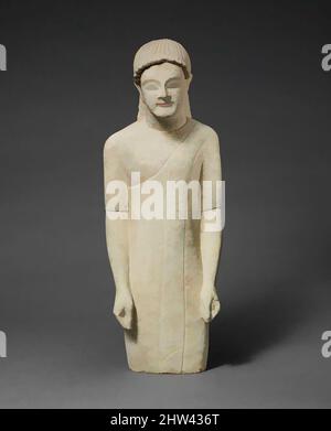 Arte ispirata da statuette calcaree di un maschio senza barba voto in abito greco, fine 6th secolo o inizio 5th secolo a.C., cipriota, calcare, H.: 26 1/2 x 9 3/4 x 5 3/4 pollici. (67,3 x 24,8 x 14,6 cm), scultura in pietra, opere classiche modernizzate da Artotop con un tuffo di modernità. Forme, colore e valore, impatto visivo accattivante sulle emozioni artistiche attraverso la libertà delle opere d'arte in modo contemporaneo. Un messaggio senza tempo che persegue una nuova direzione selvaggiamente creativa. Artisti che si rivolgono al supporto digitale e creano l'NFT Artotop Foto Stock