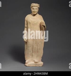 Arte ispirata da statuette calcaree di un ragazzo che tiene un uccello, Classico, 4th secolo a.C., cipriota, calcare, H.: 28 x 9 3/4 x 5 1/8 poll. (71,1 x 24,8 x 13 cm), scultura in pietra, figura in piedi che tiene colomba e scatola di incenso, opere classiche modernizzate da Artotop con un tuffo di modernità. Forme, colore e valore, impatto visivo accattivante sulle emozioni artistiche attraverso la libertà delle opere d'arte in modo contemporaneo. Un messaggio senza tempo che persegue una nuova direzione selvaggiamente creativa. Artisti che si rivolgono al supporto digitale e creano l'NFT Artotop Foto Stock