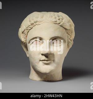 Arte ispirata da calcarea testa di una giovinezza strana, classica, 4th secolo a.C., cipriota, calcarea, Totale: 7 1/4 x 5 1/4 x 6 1/2 poll. (18,4 x 13,3 x 16,5 cm), scultura in pietra, questa testa è degna di nota per la sua ottima esecuzione e per i resti di colore negli occhi, opere classiche modernizzate da Artotop con un tuffo di modernità. Forme, colore e valore, impatto visivo accattivante sulle emozioni artistiche attraverso la libertà delle opere d'arte in modo contemporaneo. Un messaggio senza tempo che persegue una nuova direzione selvaggiamente creativa. Artisti che si rivolgono al supporto digitale e creano l'NFT Artotop Foto Stock