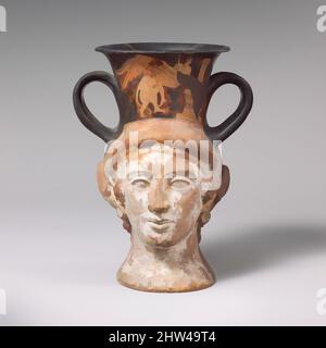 Arte ispirata a Terracotta kantharos (tazza da bere con manici alti), classica, fine 5th secolo a.C., greca, Attica, Terracotta; figura rossa, H. 8 7/16 poll. (21,5 cm); diametro della bocca 4 3/4" (12,1 cm), vasi, il kantharos combina la testa di un satiro e la testa di una donna. Su, opere classiche modernizzate da Artotop con un tuffo di modernità. Forme, colore e valore, impatto visivo accattivante sulle emozioni artistiche attraverso la libertà delle opere d'arte in modo contemporaneo. Un messaggio senza tempo che persegue una nuova direzione selvaggiamente creativa. Artisti che si rivolgono al supporto digitale e creano l'NFT Artotop Foto Stock