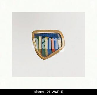 Arte ispirata dal frammento della ciotola di mosaico a strisce di vetro, antico imperiale, fine 1st secolo a.C.–inizio 1st secolo d.C., romano, vetro; getto, altro: 3/4 x 7/8 pollici. (2 x 2,2 cm), vetro, frammento di Rim., blu traslucido, blu chiaro che appare verde, viola che appare opaco mattone rosso, giallo, e, opere classiche modernizzate da Artotop con un tuffo di modernità. Forme, colore e valore, impatto visivo accattivante sulle emozioni artistiche attraverso la libertà delle opere d'arte in modo contemporaneo. Un messaggio senza tempo che persegue una nuova direzione selvaggiamente creativa. Artisti che si rivolgono al supporto digitale e creano l'NFT Artotop Foto Stock