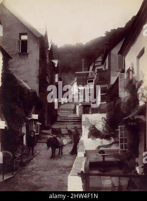 Art Inspired by Clovelly, The New Inn and Street, 1870s, stampa in argento albume da vetro negativo, fotografie, Francis Bedford (British, Londra 1816–1894 Londra, opere classiche modernizzate da Artotop con un tuffo di modernità. Forme, colore e valore, impatto visivo accattivante sulle emozioni artistiche attraverso la libertà delle opere d'arte in modo contemporaneo. Un messaggio senza tempo che persegue una nuova direzione selvaggiamente creativa. Artisti che si rivolgono al supporto digitale e creano l'NFT Artotop Foto Stock