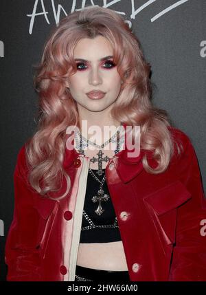 02 marzo 2022 - Londra, Inghilterra, Regno Unito - Abby Roberts partecipa al NME Awards 2022, O2 Academy Brixton Foto Stock