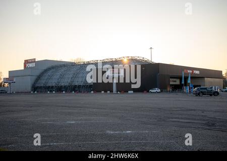 Milano, Italia - marzo 3 2022 - veduta esterna dell'arena Teatro Repower di Assago Milano Foto Stock