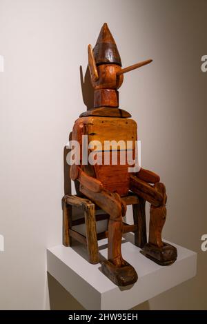 Baku, Azerbaigian - Gennaio 05 2022: Bambola di legno come Pinocchio Foto Stock