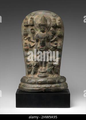 Arte ispirata dalla targa Candi Jago della Bodhisattva Amoghapasa, regno Singasari, fine 13th secolo, probabilmente 1286–92, Indonesia (Giava Orientale), Lega di rame, H. 8 3/4 poll. (22,2 cm); W. 5 1/2" (14 cm); D. 1 5/8" (4,1 cm), scultura, questa è una delle numerose versioni in miniatura di, opere classiche modernizzate da Artotop con un tuffo di modernità. Forme, colore e valore, impatto visivo accattivante sulle emozioni artistiche attraverso la libertà delle opere d'arte in modo contemporaneo. Un messaggio senza tempo che persegue una nuova direzione selvaggiamente creativa. Artisti che si rivolgono al supporto digitale e creano l'NFT Artotop Foto Stock