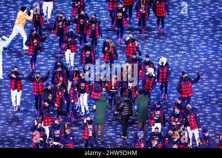 La Delegazione degli Stati Uniti (USA), 20 FEBBRAIO 2022 : cerimonia di chiusura dei Giochi Olimpici invernali di Pechino 2022 allo Stadio Nazionale di Pechino, Cina. USA Foto Stock