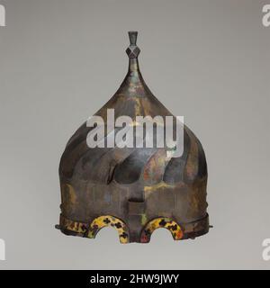 Arte ispirata al casco Turban, fine 15th secolo–1st quarto 16th secolo, possibilmente Istanbul, Turchia, forse Istanbul, nello stile di armatura Turkman, acciaio, ferro, oro, argento, Lega di rame, H. 11 3/16 poll. (28,5 cm); W. 8 7/8" (22,53 cm); peso 2 libbre 6 once (1092 g), Caschi, Caschi, opere classiche modernizzate da Artotop con un tuffo di modernità. Forme, colore e valore, impatto visivo accattivante sulle emozioni artistiche attraverso la libertà delle opere d'arte in modo contemporaneo. Un messaggio senza tempo che persegue una nuova direzione selvaggiamente creativa. Artisti che si rivolgono al supporto digitale e creano l'NFT Artotop Foto Stock