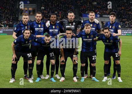 Milano, Italia. 04th Mar 2022. FC Internazionale lineup durante Inter - FC Internazionale vs US Salernitana, Campionato italiano di calcio A match a Milan, Italy, March 04 2022 Credit: Independent Photo Agency/Alamy Live News Foto Stock