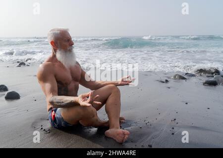 Anziani stile di vita e concetto di sport per persone sane Foto Stock