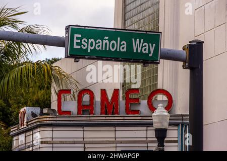 Insegna Espanola Way a Miami Beach - MIAMI, FLORIDA - 14 FEBBRAIO 2022 Foto Stock