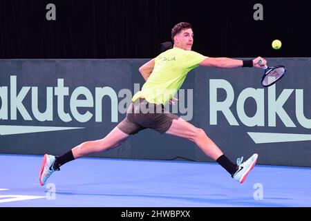 Thanasi Kokkinakis dell'Australia in azione durante la gara di qualificazione della Coppa Davis 2022 contro Zsombor Piros dell'Ungheria allo stadio Ken Rosewell. Punteggio finale; Thanasi Kokkinakis 2:0 Zsombor Piros. (Foto di Luis Veniegra / SOPA Images/Sipa USA) Foto Stock