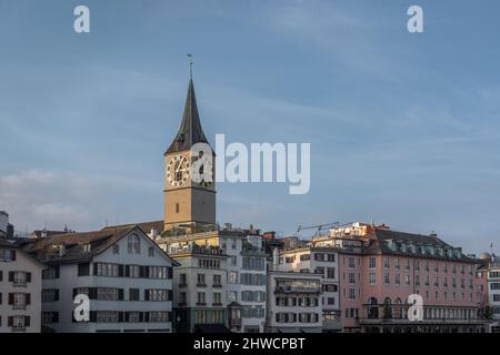 Torre della Chiesa di San Pietro - Zurigo, Svizzera Foto Stock