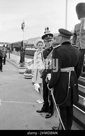 L'investitura del Principe Carlo al Castello di Caernarfon. Nell'immagine che arriva per l'investitura, il principe Carlo e la principessa Anna. Caernarfon, Galles. 1st luglio 1969. Foto Stock