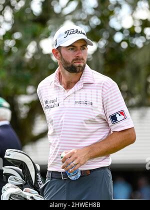 Orlando, Florida, Stati Uniti. 5th Mar 2022. Cameron Young degli Stati Uniti sul tee 1st durante l'azione di golf di 3rd round dell'Arnold Palmer Invitational presentato da Mastercard tenuto all'Arnold Palmer's Bay Hill Club & Lodge di Orlando, Florida. Romeo T Guzman/CSM/Alamy Live News Foto Stock