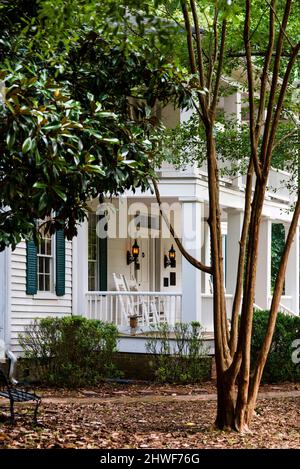 Ispirando Tara nel 'Gone Wing Wing' di Margaret Mitchell, questa casa greca di Revival Jonesboro, Georgia, fu costruita nel 1839. Foto Stock