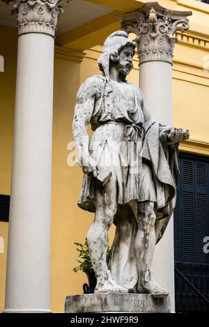 Telfair Academy of Arts and Sciences su Telfair Square sculture di artisti famosi, Savannah, Georgia. Foto Stock