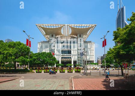 27 luglio 2018: Shanghai Urban Planning Exhibition Center, situato in Piazza dei popoli a Shanghai, Cina. E' un edificio a sei piani che mostra Shan Foto Stock