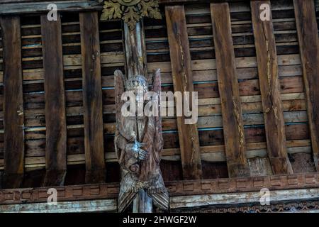 Grandi angeli nel tetto a travi di martello. Holme Hale chiesa Norfolk Foto Stock