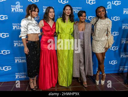 Arrivi di tappeti rossi (l-r) Emilia Jones (CODA), Alana Haim (Licorice Pizza), Caitriona Balfe (Belfast), Ariana DeBose (West Side Story) e Saniyya Sidney (King Richard). Il Festival Internazionale del Cinema di Santa Barbara del 37th onora Caitriona Balfe (Belfast), Ariana DeBose (West Side Story), Alana Haim (licorice Pizza), Ciarán Hinds (Belfast), Emilia Jones (CODA), Troy Kotsur (CODA), Simon Rex (Red Rocket), E Saniyya Sidney (King Richard) con il Virtuosos Award all'Arlington Theatre di Santa Barbara, California, 5 marzo 2022. (Foto di Rod Rolle/Sipa USA) Foto Stock